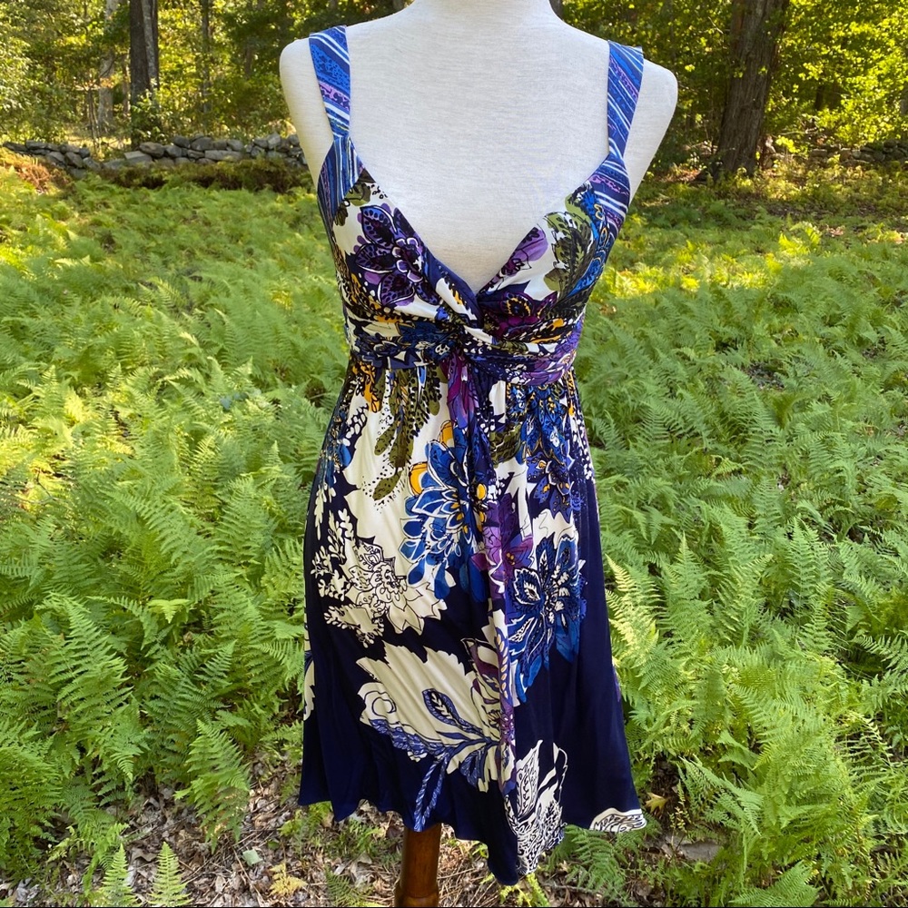 ELIE TAHARI DRESS BLUE WHITE EMPIRE WAIST SILK FLORAL SMALL Size S